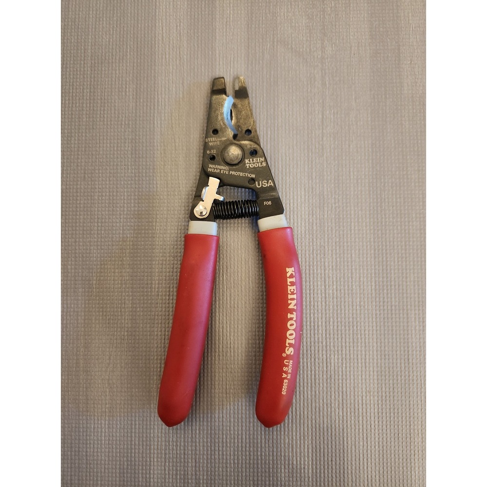 Klein Tools‎ 63020 Multi-Cable Cutter Wire Stripper Red Handles Made in USA